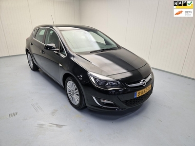 Opel Astra Benzine