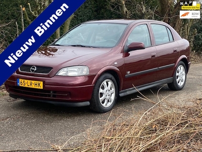 Opel Astra Benzine