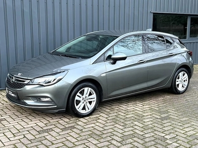 Opel Astra Benzine