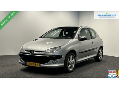 Peugeot 206 Benzine