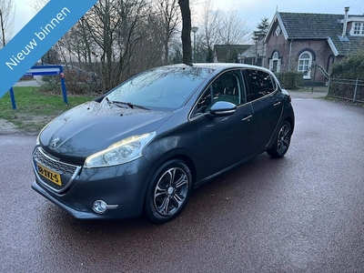 Peugeot 208 Benzine