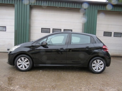 Peugeot 208 Benzine