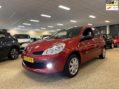 Renault Clio Benzine