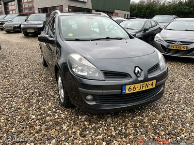 Renault Clio Benzine