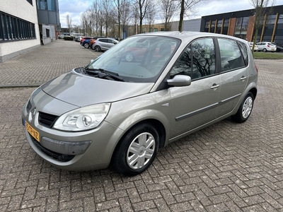 Renault Scenic Benzine