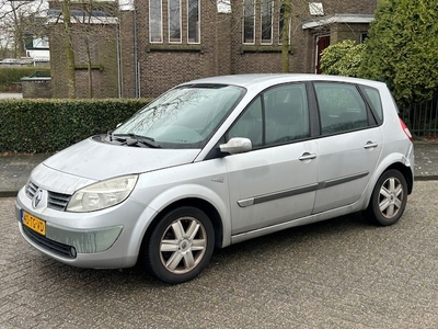 Renault Scenic Benzine