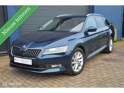 Skoda Superb Benzine