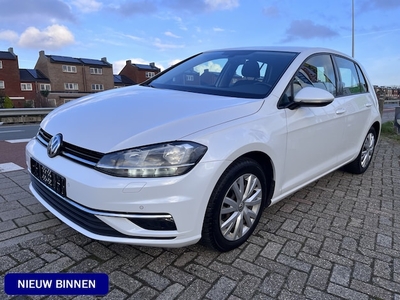 Volkswagen Golf Benzine