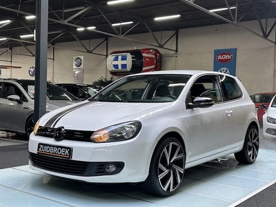 Volkswagen Golf Benzine