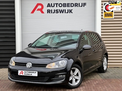 Volkswagen Golf Benzine