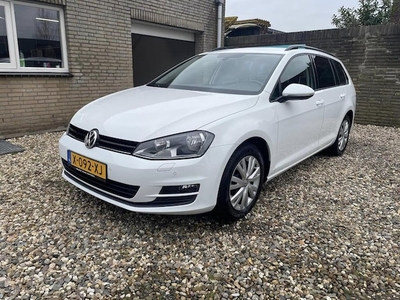 Volkswagen Golf Benzine