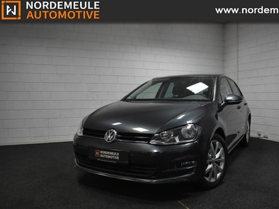 Volkswagen Golf Benzine