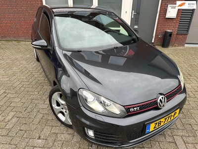 Volkswagen Golf Benzine