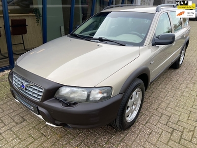 Volvo V70 Cross Country Benzine