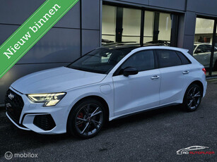 Audi A3 Sportback 45 TFSI e 3x S-Line Competition Pano/RS seats/Massage