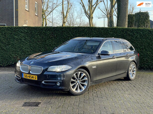 BMW 5-serie Touring 520d Executive|DigitalDash|Navi|Leer|