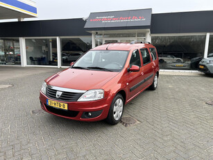 Dacia Logan MCV 1.6-16V Lauréate 7p.