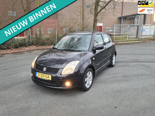 Suzuki Swift 1.3 Shogun NETTE AUTO RIJDT EN SCHAKELT GOED