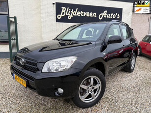 Toyota RAV4 2.0 VVTi Executive 4WD Clima | Leer | Navi | Keyless | LM