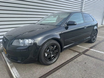 Audi A3 1.6 Attraction Pro Line Business