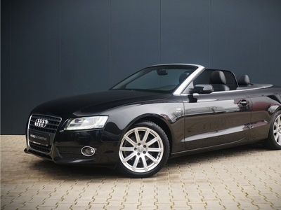 Audi A5 Cabriolet 1.8 TFSI S-edition | S-Line | Automaat | Leer | Led | Stoelverwarming | Navigatie | PDC A. | Cabrio | Cruise Control | Aut. Airco | 2 Sleutels | 18' LM Velgen |