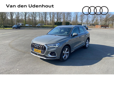 Audi Q3 35 TDI 150pk Advanced / Panoramadak / Stoelverwarming / Dode hoek sensoren