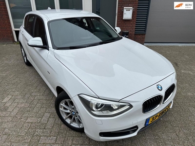 BMW 1-serie 116i Business+ / Leder / Navi / PDC / Cruise