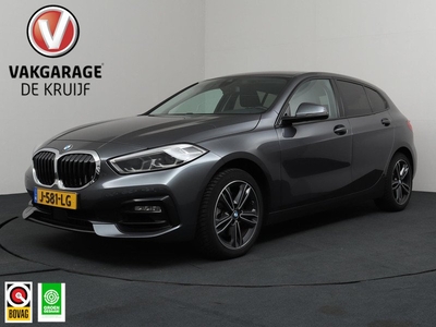 BMW 1-serie 118i Executive Edition Sport Line Automaat LED | Trekhaak | Virtual Cockpit