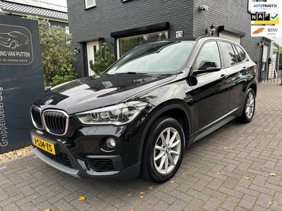 BMW X1 SDrive18i Centennial Executive /Navi /Stoelverwarming