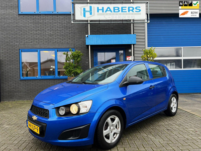 Chevrolet Aveo 1.2 LS 86PK|Origineel NL|Radio|Cruise Control|5-DRS|Airco|Trekhaak|Electrische ramen|Isofix|Centrale vergrendeling