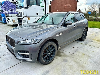 Jaguar F-Pace 2.0D. R-SPORT AWD - ENGINE DAMAGE Euro 6