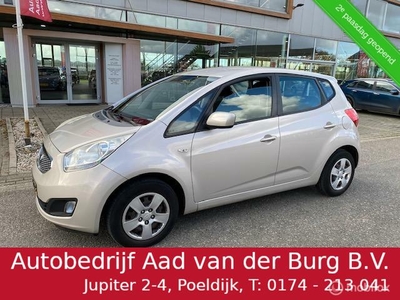 Kia Venga 1.4 CVVT Seven Navigatie , Cruise controle Hoge instap