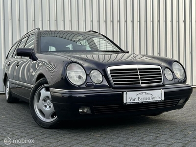 Mercedes-Benz E420 V8 Combi Avantgarde | Aut | Youngtimer | 279pk | 146.000km | Uniek |