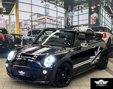 MINI CABRIO JCW pakket Cooper S uitlaat zeer stoer!