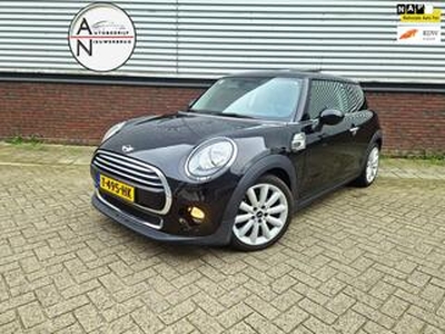 Mini COOPER Mini 1.5 Business PDC - Cruisecontrol - Panorama dak - 136PK - 17