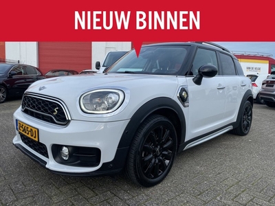 MINI Countryman 2.0 Cooper SE ALL4 Chili Plug-In-Hybrid