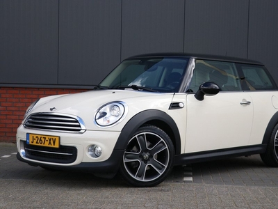 MINI Mini 1.6 Cooper Business Line | pano |