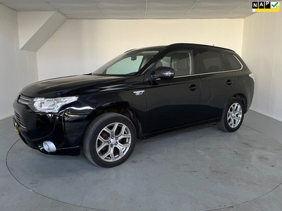 Mitsubishi Outlander 2.0 PHEV Intense + Airco, LMV