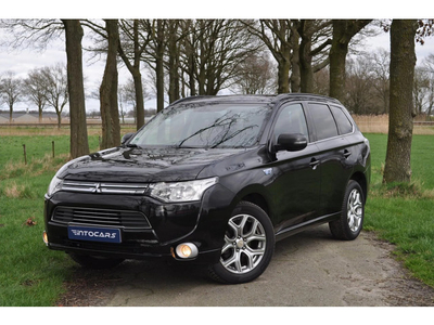 Mitsubishi Outlander 2.0 PHEV Intense + Camera/Keyless/dealeronderhouden