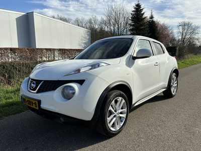 Nissan Juke 1.6 Tekna / AUTOMAAT / LEER / NAVI / CRUISE