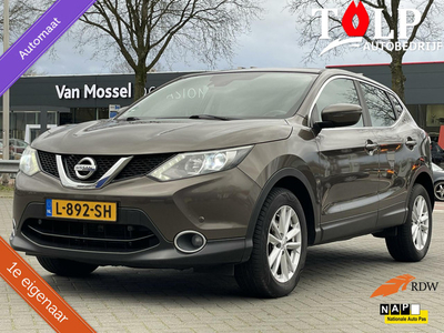 Nissan Qashqai 1.2 Acenta Automaat 2015 Navi !!