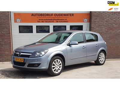 Opel Astra 1.6 Cosmo