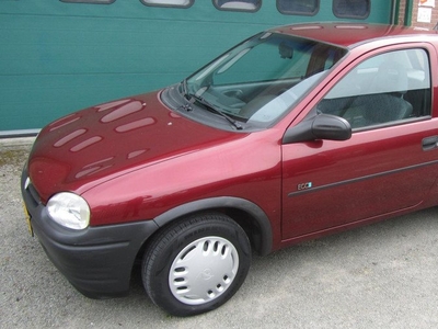 Opel Corsa 1.4i Swing