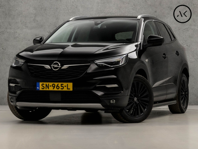 Opel Grandland X 1.2 Turbo Executive Black Edition (APPLE CARPLAY, NAVIGATIE, CAMERA, LED KOPLAMPEN, LEDER, SPORTSTOELEN, GETINT GLAS, LANE ASSIST, ELEK ACHTERKLEP, NIEUWSTAAT)