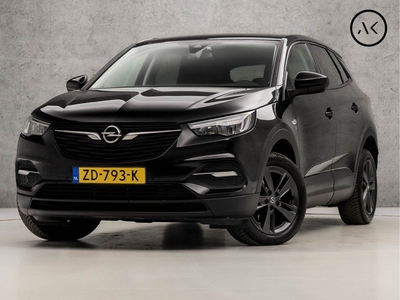 Opel Grandland X 1.2 Turbo Sport 120 Jaar Edition Automaat (APPLE CARPLAY, NAVIGATIE, GETINT GLAS, LANE ASSIST, SPORTSTOELEN, PARKEERSENSOREN, CRUISE CONTROL, DAB+, NIEUWSTAAT)