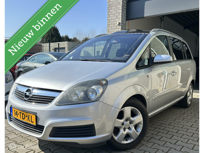 Opel Zafira 2.2 Executive / Navi / Airco / 7P / Schuifdak!