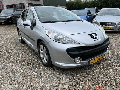 Peugeot 207 1.4 VTi Sublime,Airco,5drs,Cruise