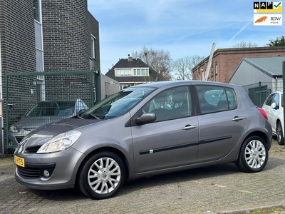 Renault Clio 1.2-16V Collection