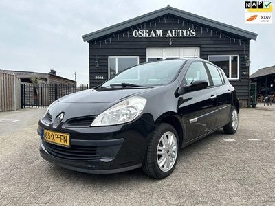 Renault Clio 1.2-16V Rip Curl *elec panoramadak*5-drs*