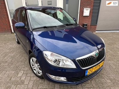 Skoda Fabia Combi 1.2 TSI Ambition / PDC / AUX / Cruise / NAP